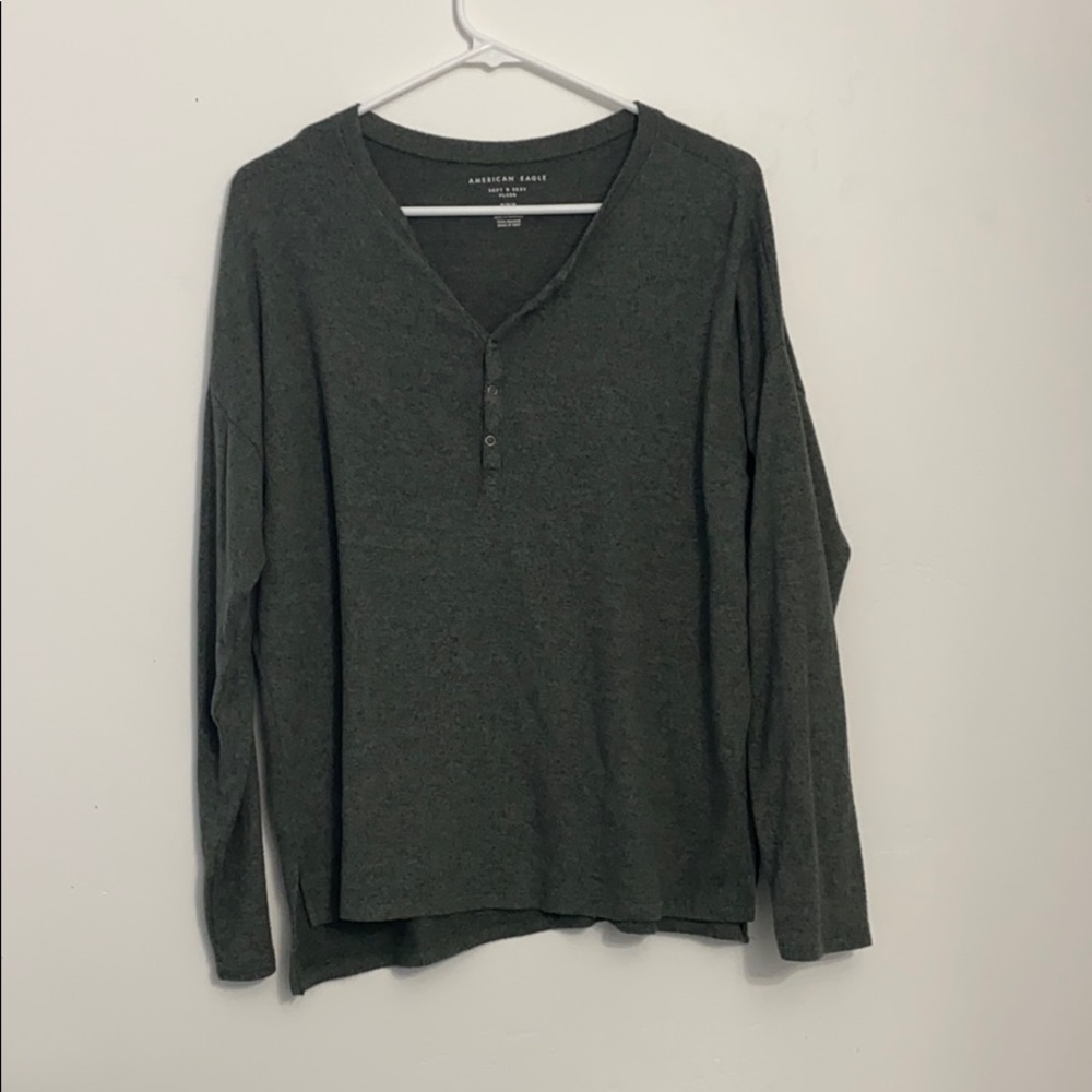 Long sleeve t shirt